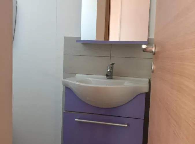 Ulisse Calabria * למזיה טרמה