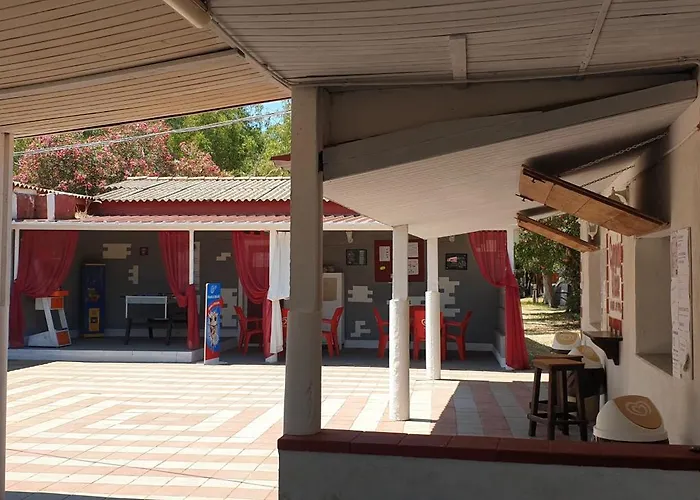 Ulisse Calabria אתר קמפינג למזיה טרמה