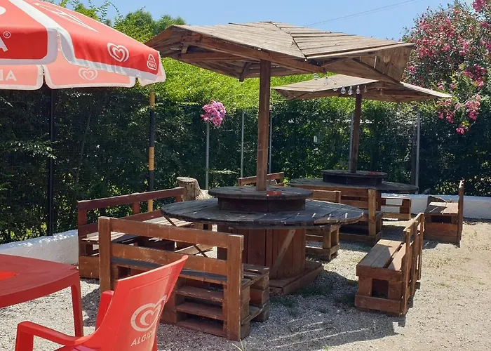 Ulisse Calabria אתר קמפינג למזיה טרמה