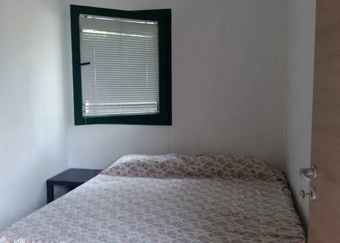 Ulisse Calabria * 拉默齐亚泰尔默